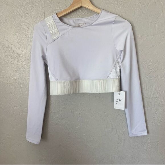 Lime & Vine “Disrupt the Norm” Chelsea Crop Top - Picture 3 of 8